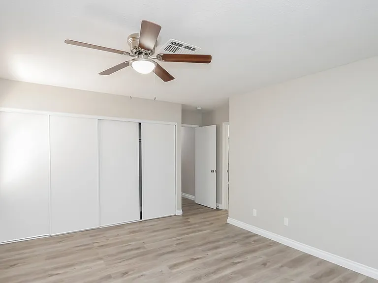 350 Keating St — Photo 13