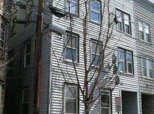 17 George St, Somerville, MA 02145