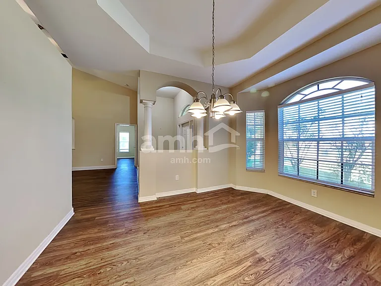 2187 SW Algiers St — Photo 7