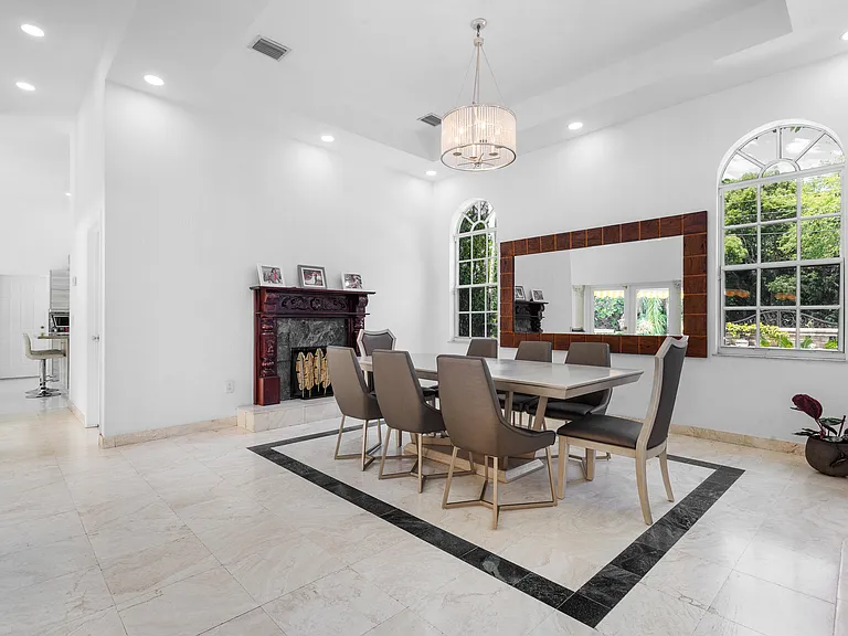 12300 Old Cutler Rd — Photo 11