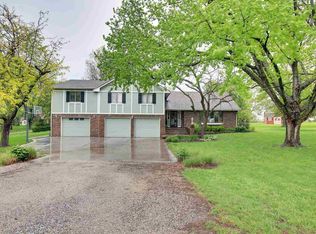 1000 E Madapalla Ct, Derby, KS 67037