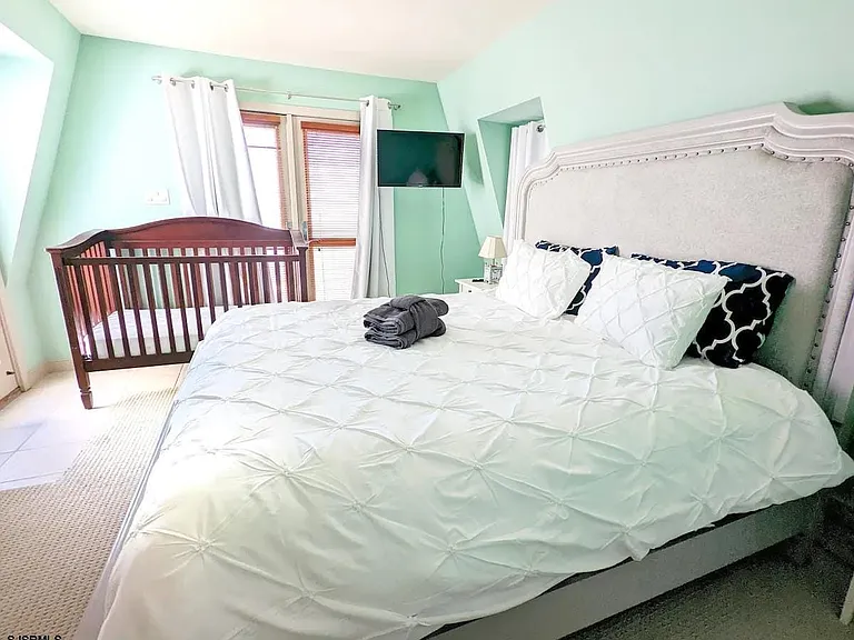 4501 Boardwalk #B — Photo 20