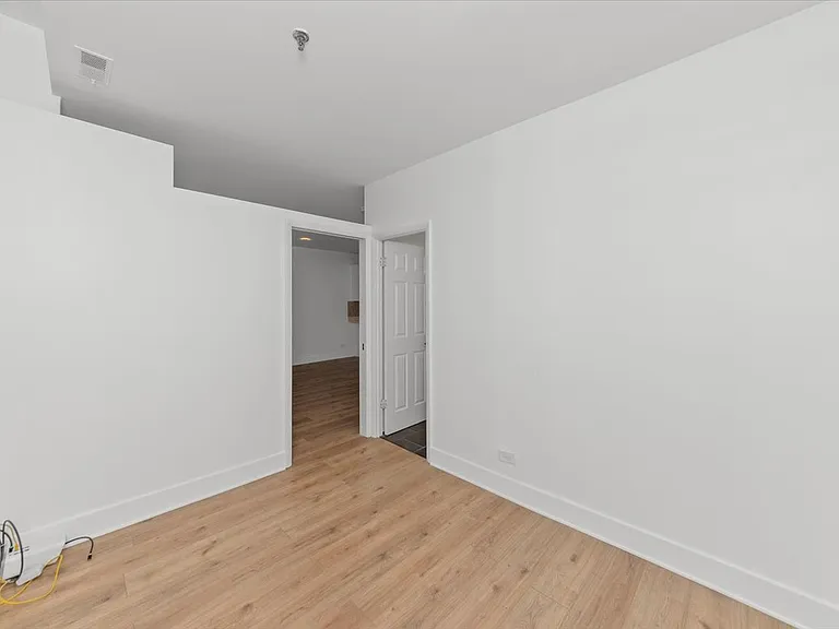 680 S Federal St #506 — Photo 7