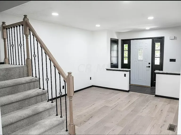 1560 Waterstone Ct — Photo 13