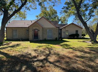 1404 Houston St, Sulphur Springs, TX 75482