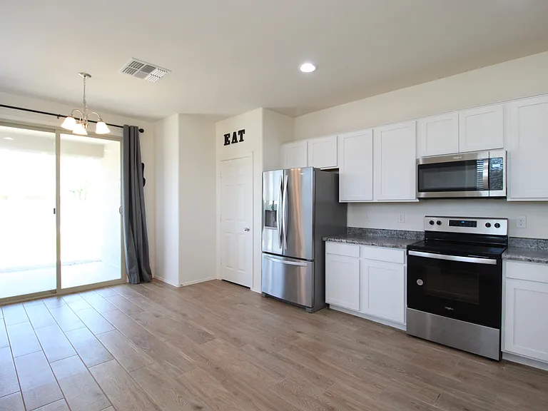 17864 W Paraiso Dr — Photo 4