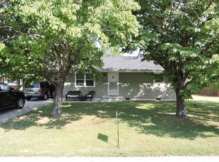 408 Cherokee Ave, Clinton, TN 37716
