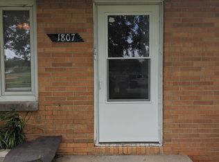 1807 Lynwood Dr #1, Champaign, IL