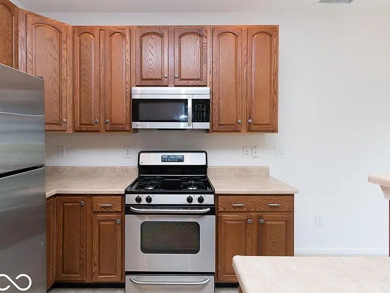 14326 Shooting Star Dr — Photo 11