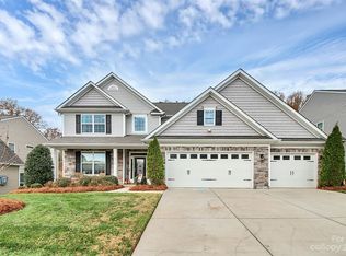 5732 Verrazano Dr, Waxhaw, NC 28173