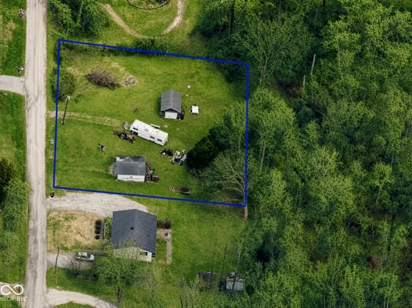 1612 N Lane Dr, Bloomington, IN 47404