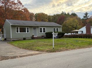 106 Folly Mill Rd, Salisbury, MA 01952