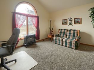 9080 Copper Ridge Dr, Davison, MI 48423