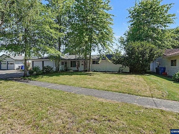 2nd image of 4268 Ward Dr NE