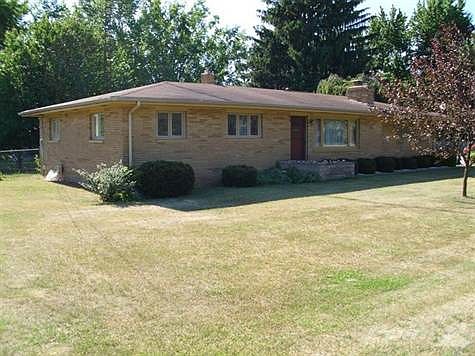 3rd image of 1714 S Donna Dr