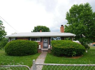 58 Fogle St, Front Royal, VA 22630