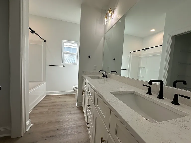 1303 Louisiana Ave — Photo 9