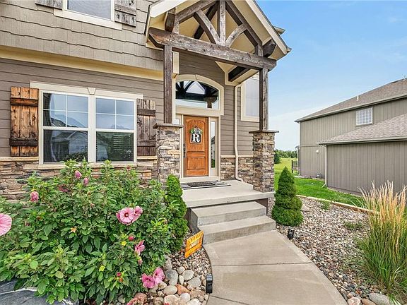 5th image of 12975 N Champanel Way