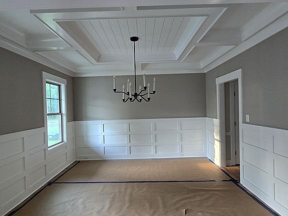 4th image of 330 Freedom Ridge Dr