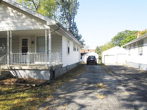 2nd image of 2403 S Grant St