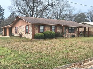 400 N Pine St, Junction City, AR 71749