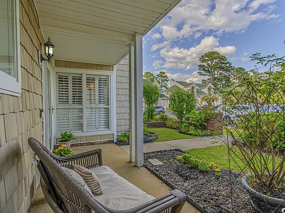 5th image of 3823 Masters Ct #141