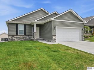 17510 Robin Dr, Omaha, NE 68136
