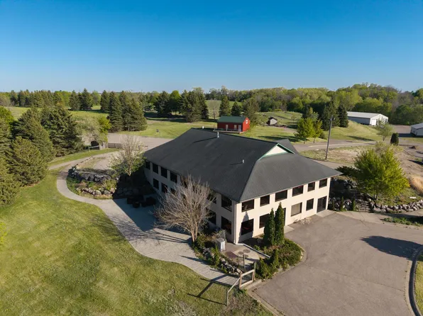 23795 Laredo Ave, Belle Plaine, MN 56011