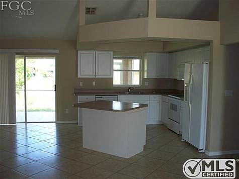 5th image of 1302 NE 7th Ave