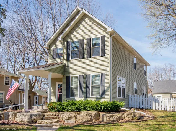 407 2nd St N, Delano, MN 55328