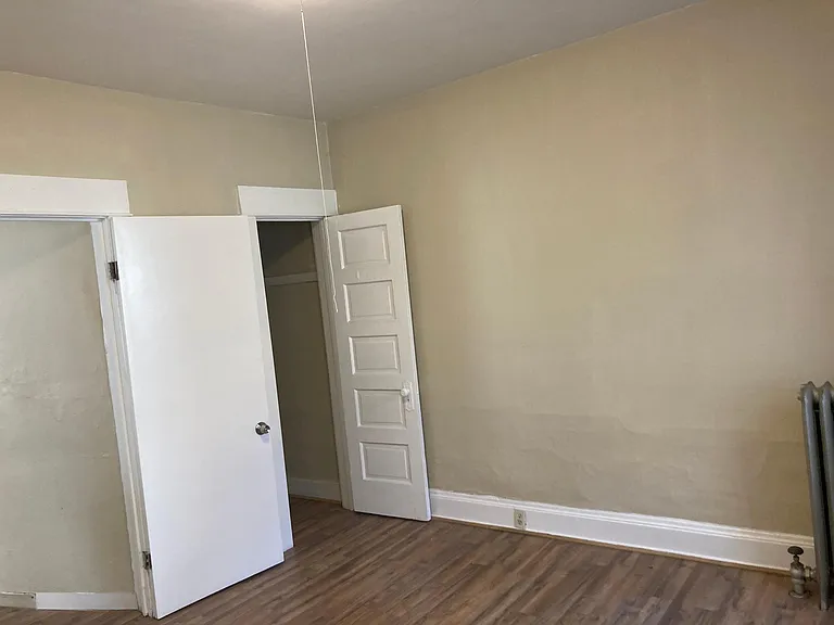 Bedroom 2 photo 2