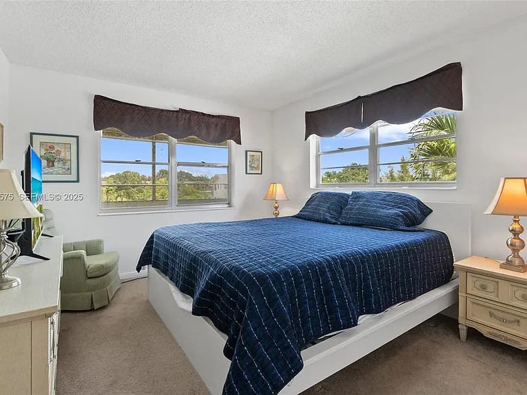 431 Markham Dr #431-T — Photo 4