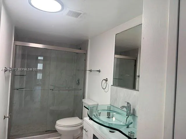 5401 Collins Ave #513 — Photo 28
