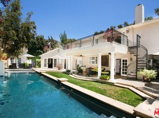 2449 N Vermont Ave, Los Angeles, CA 90027