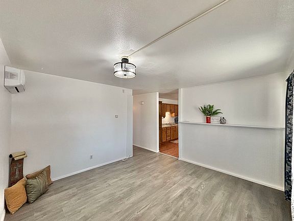 5th image of 501 Kingston Dr