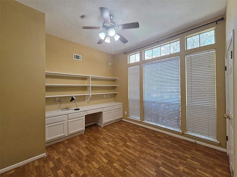 6903 Springcrest Ct — Photo 19