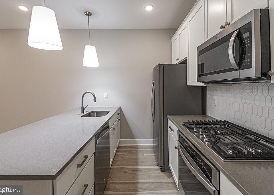 1st image of 715 S 51st St Unit 2