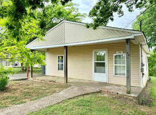 16 Franklin St, Florence, AL 35630