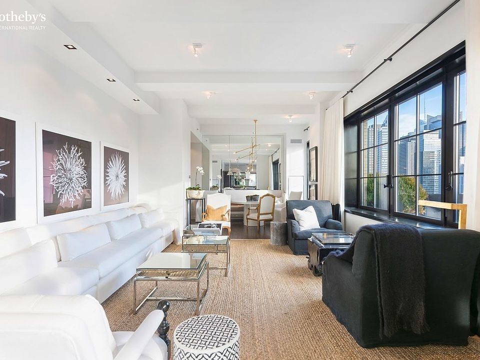 1st image of 425 W 50th St APT 16A