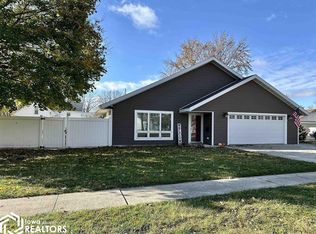 202 13th St N, Northwood, IA 50459