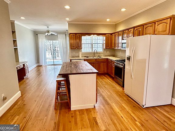 4th image of 6565 Phillips Mill Rd