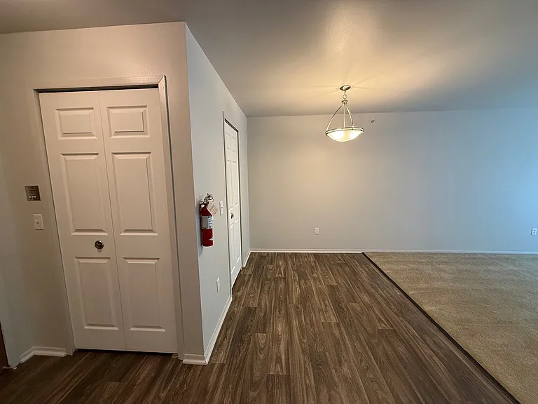 Dover Hills Apartments — Photo 45
