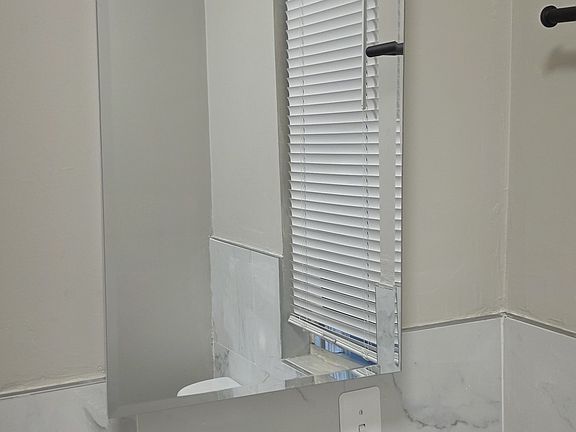 5th image of 58 Clarkson St #1