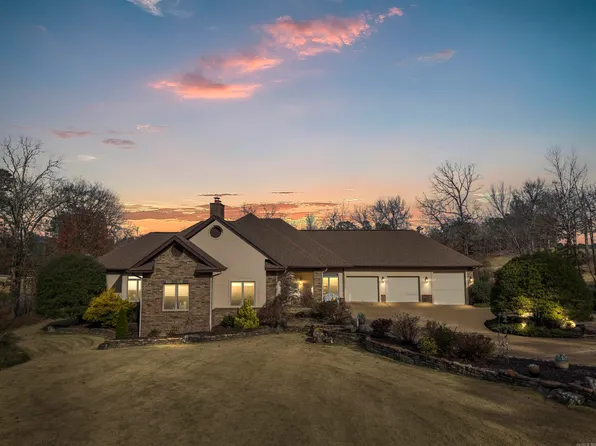 2 Alcazaba Ln, Hot Springs, AR 71909