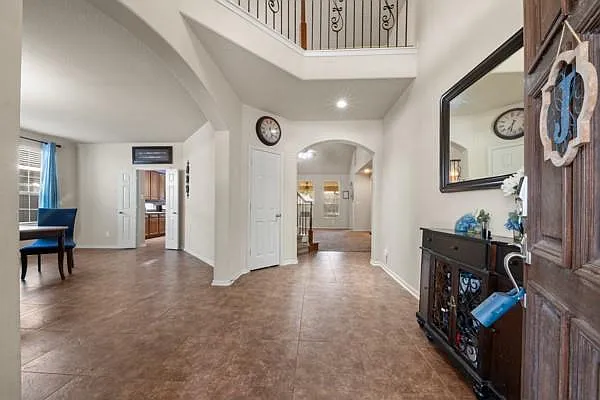 15818 Mossy Shores Ct — Photo 4