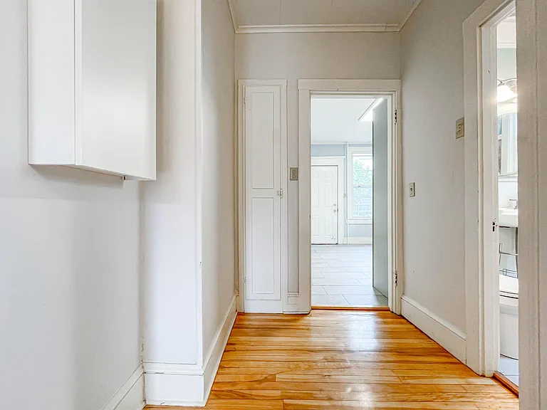 91 Saint Lawrence St #1 — Photo 16