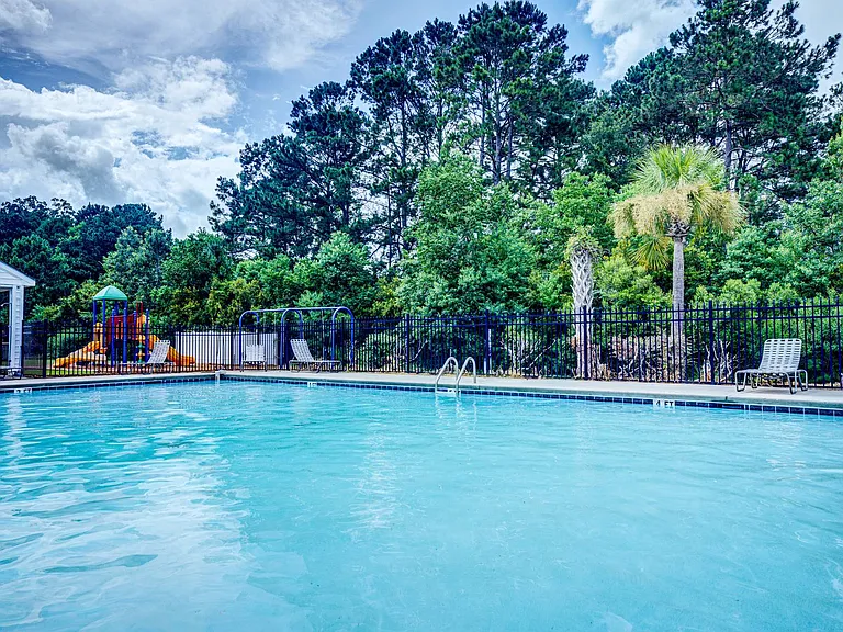 Governor Treutlen Cir — Photo 35