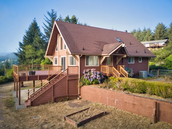 95630 Eggers Rd, Brookings, OR 97415