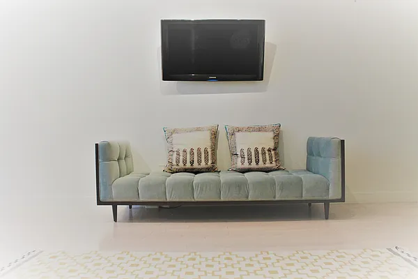 Rented by Douglas Elliman | media 10