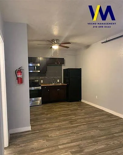 2305 Pinn Rd #6 — Photo 4